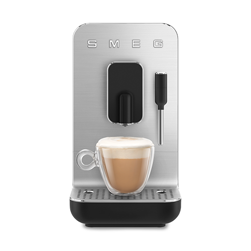 Vorschau: SMEG Kaffeevollautomat BCC02 bei MIOMONDO